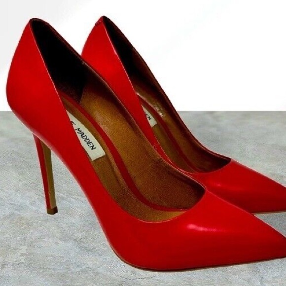 Steve Madden High 4” Heels - Picture 6 of 11